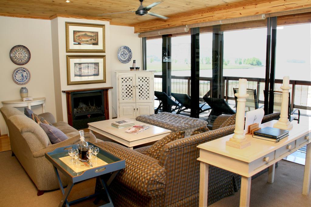 Sani Valley Nature Lodges 히머빌 객실 사진